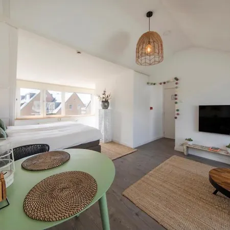 Boutique Hotel No18 Apartments Bed & Breakfast *