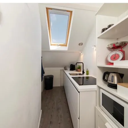 Boutique Hotel No18 Apartments Bed & Breakfast Zandvoort